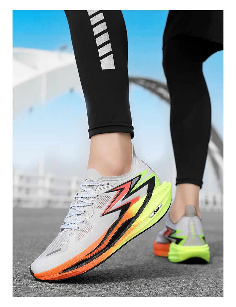 Zapatillas para correr especialidad tabla de carbono maratón hombres deportes transpirables ligeros mujeres cómodas zapatillas deportivas antideslizantes ﻿